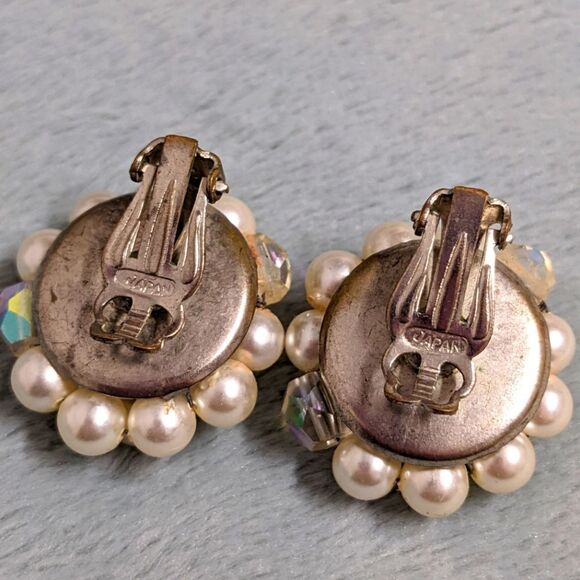 Vintage 1950's Faux Pearl w/ AB Crystal Accents Clip Earrings - Made in Japan - Picture 7 of 8